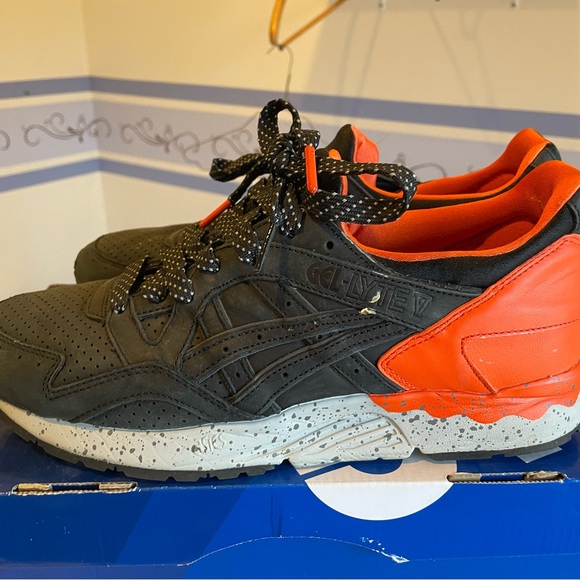 ASICS gel lyte V undefeated False Flag size 9.5